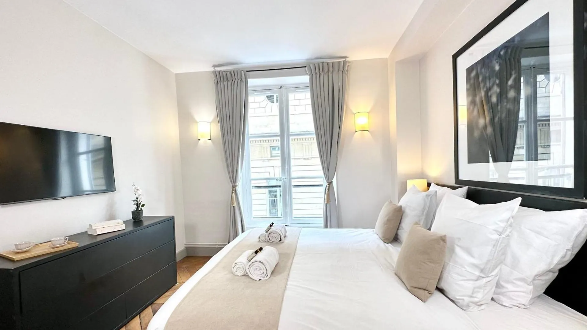 Luxembourg Garden Unique Haven Apartment Paris